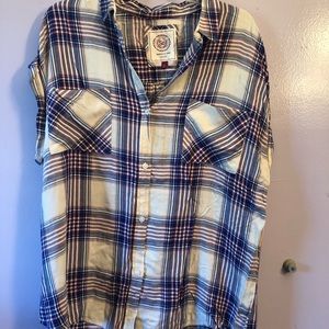 Sleeveless flannel
